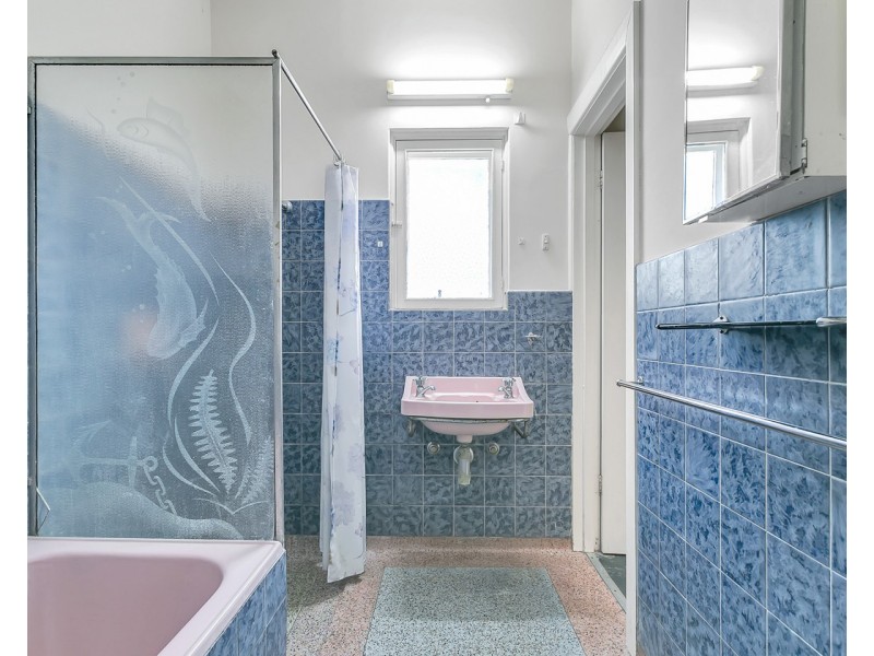 1 Cardiff Street, Cumberland Park SA 5041