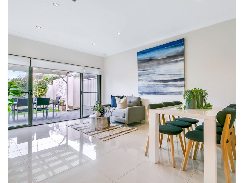 11A Mulcra Avenue, Park Holme SA 5043