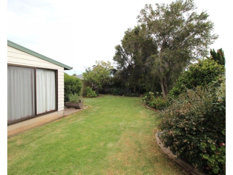 13 Scottish Avenue, Clovelly Park SA 5042