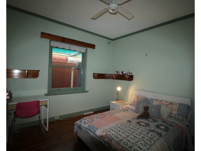 4a Ackland Avenue, Clarence Gardens SA 5039