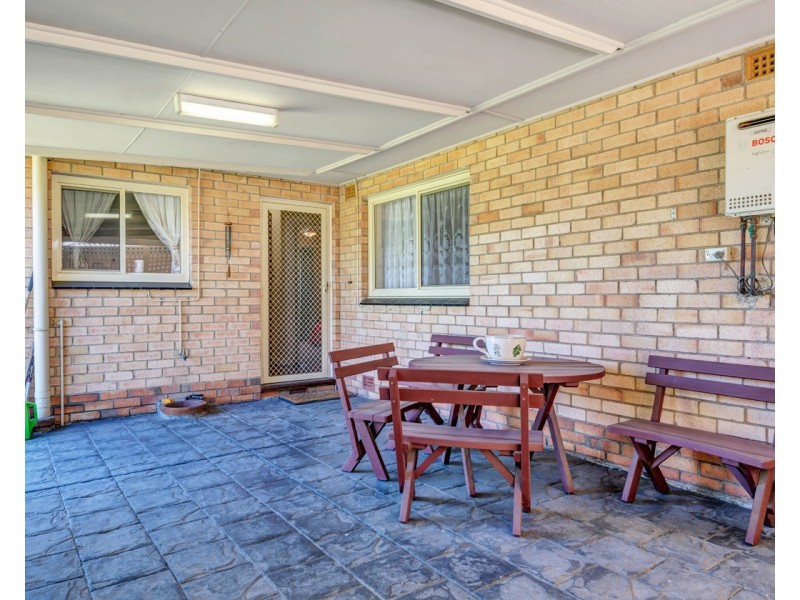 4 Glandore Avenue, Clovelly Park SA 5042