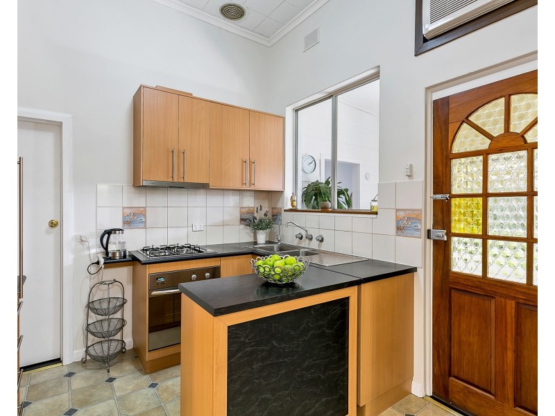 18 Regent Street, Parkside SA 5063