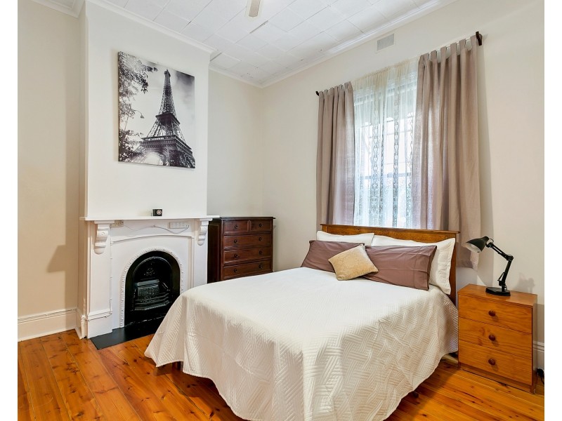 18 Regent Street, Parkside SA 5063