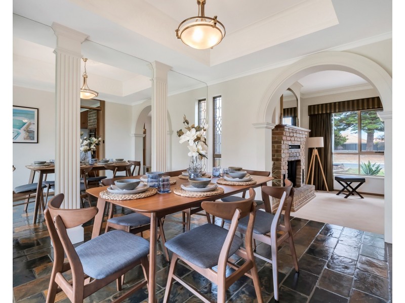 5 Sea Spray Avenue, North Haven SA 5018