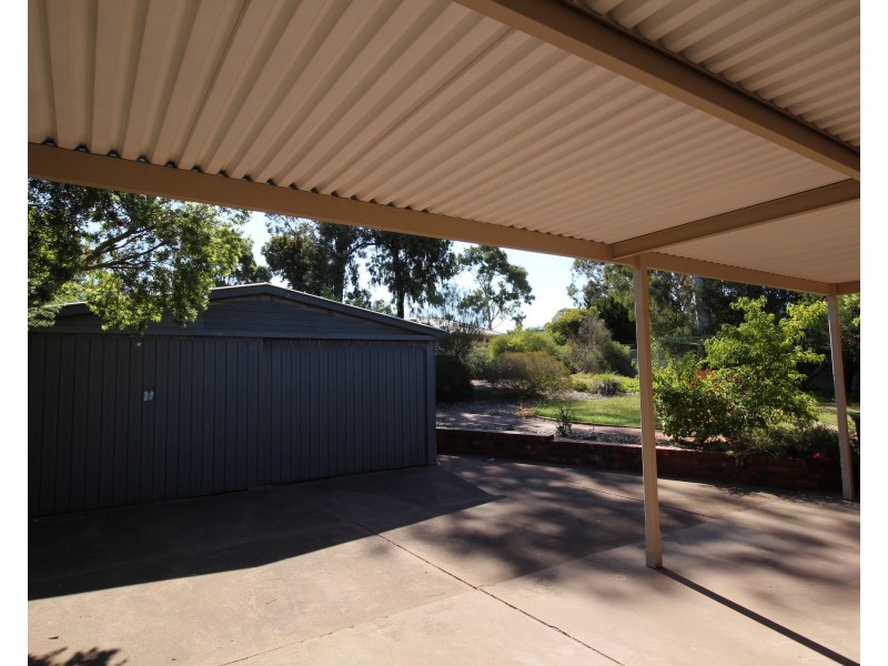 8 Lovely Valley Road, Flagstaff Hill SA 5159