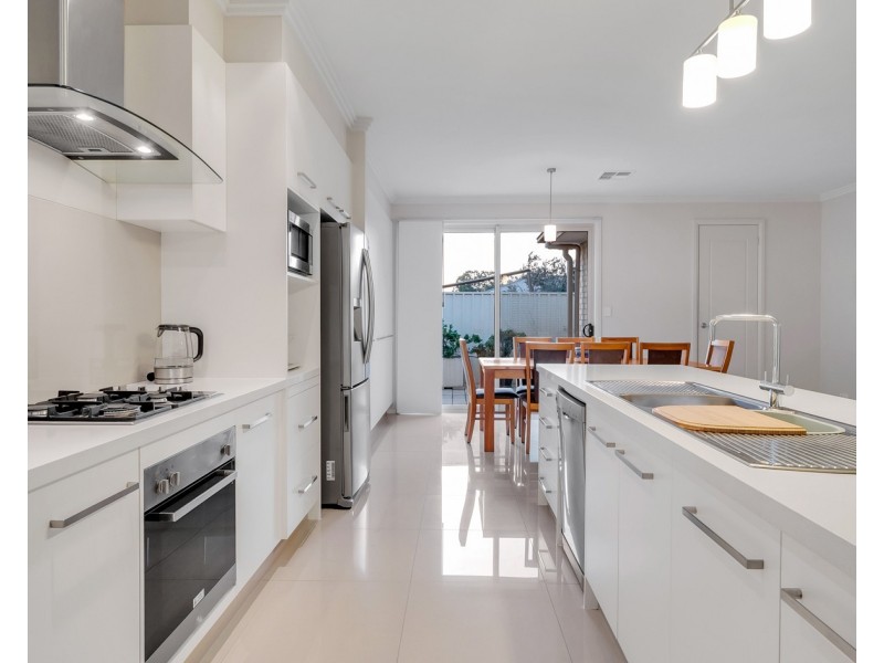 4 Lawson Avenue, Kings Park SA 5034