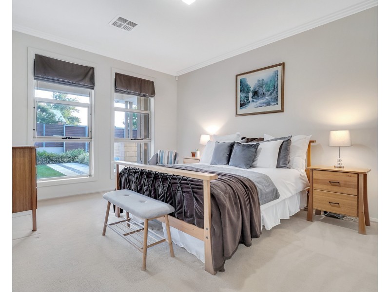4 Lawson Avenue, Kings Park SA 5034