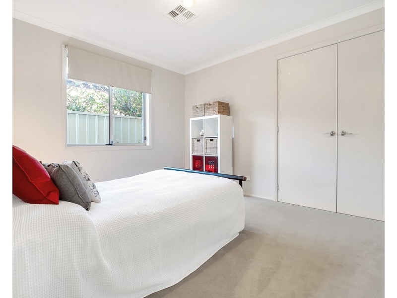 4 Lawson Avenue, Kings Park SA 5034