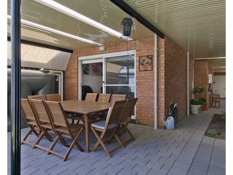 25 Maldon Ave, Mitchell Park SA 5043