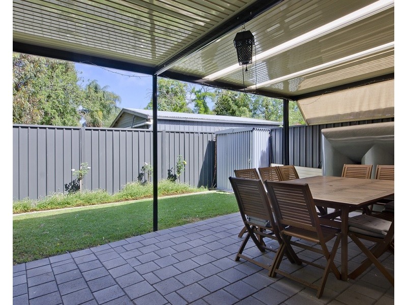 25 Maldon Ave, Mitchell Park SA 5043