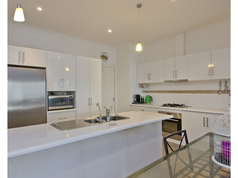 25 Maldon Ave, Mitchell Park SA 5043
