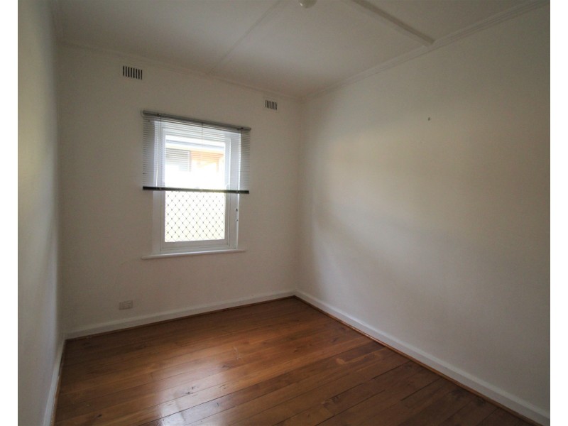 18 Plymouth Avenue, Devon Park SA 5008