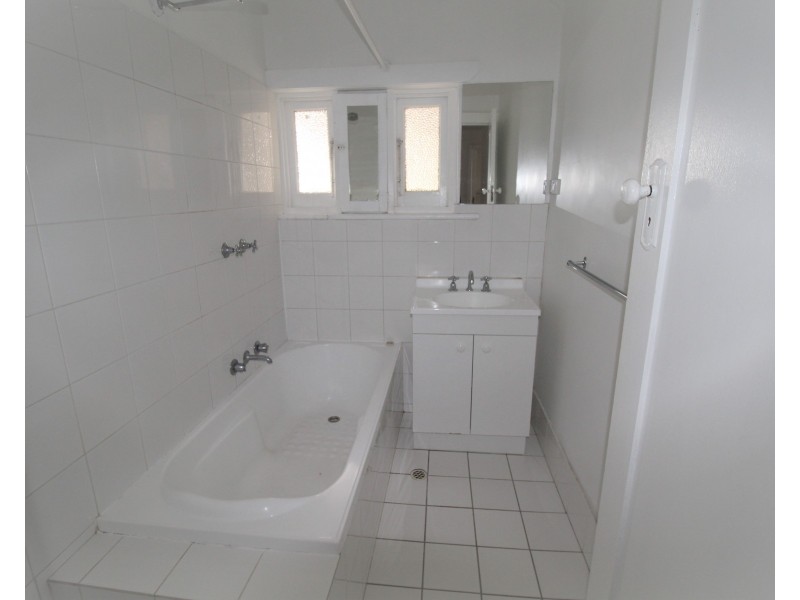 18 Plymouth Avenue, Devon Park SA 5008