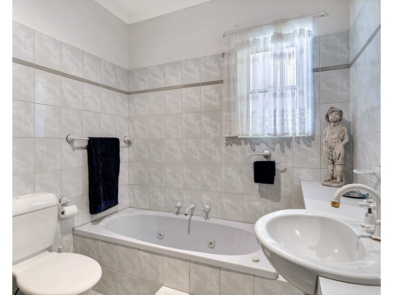 26 Thomas Street, South Plympton SA 5038