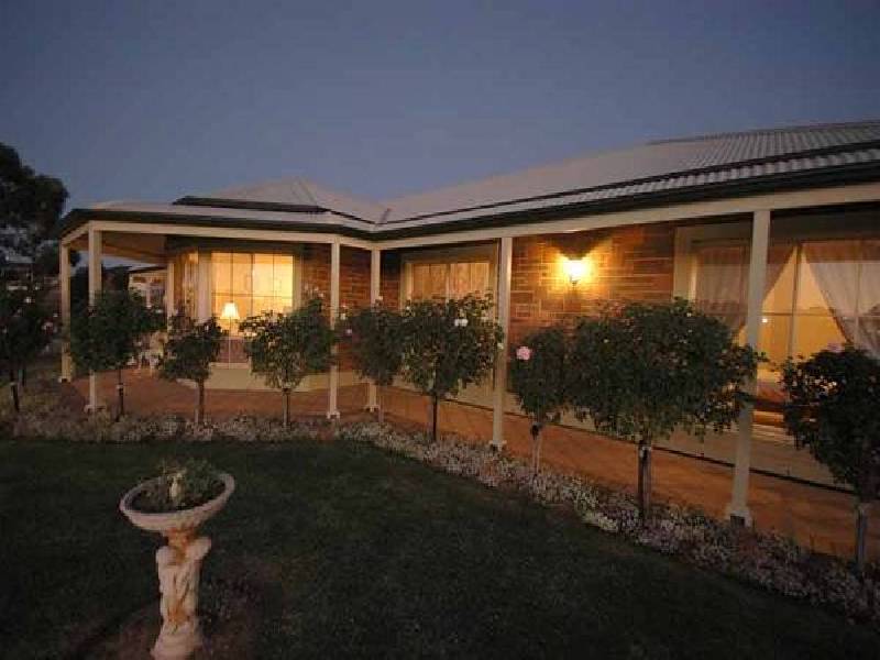 8 Duncan Crescent, Mount Barker SA 5251