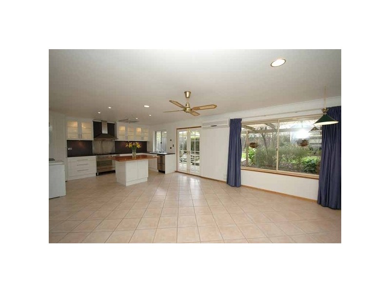 34 Hartman Road, Mount Barker SA 5251