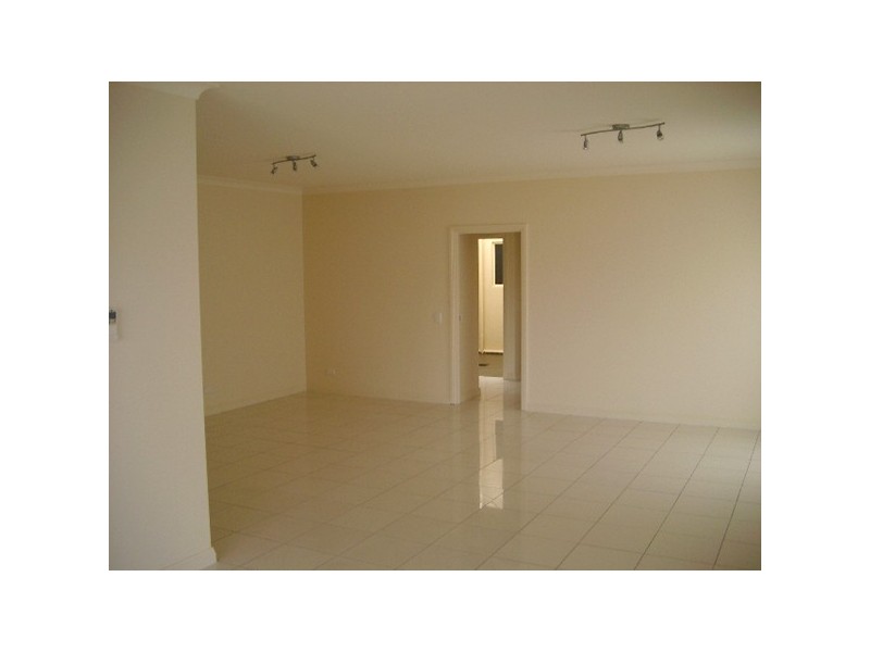 11 Malaga Tce, Berri SA 5343