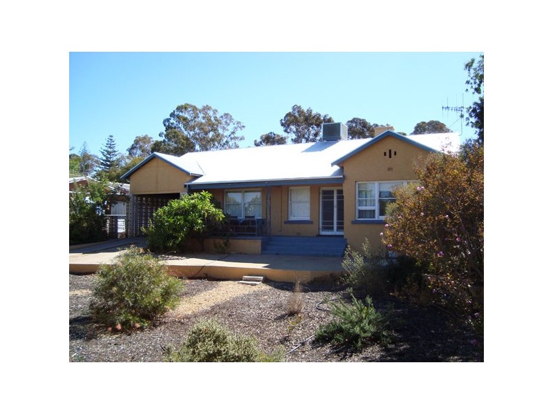 6 Merritt Avenue, Berri SA 5343