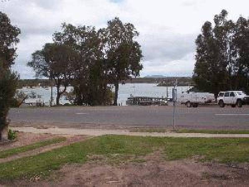 127a&b Esplanade, Coffin Bay SA 5607