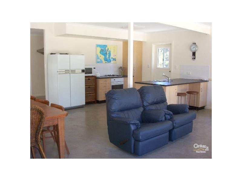 313 Esplanade Coffin Bay, Coffin Bay SA 5607