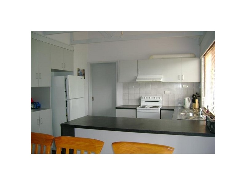 6 Nancy Road, Coffin Bay SA 5607