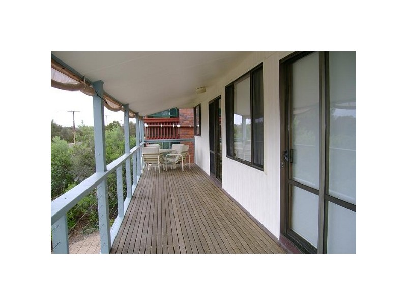 379 Esplanade, Coffin Bay SA 5607