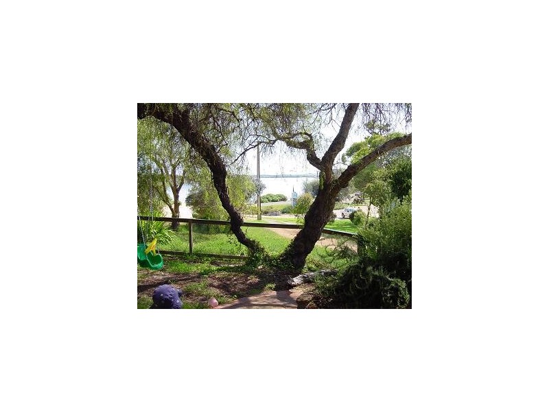 60 Pine Crescent, Coffin Bay SA 5607