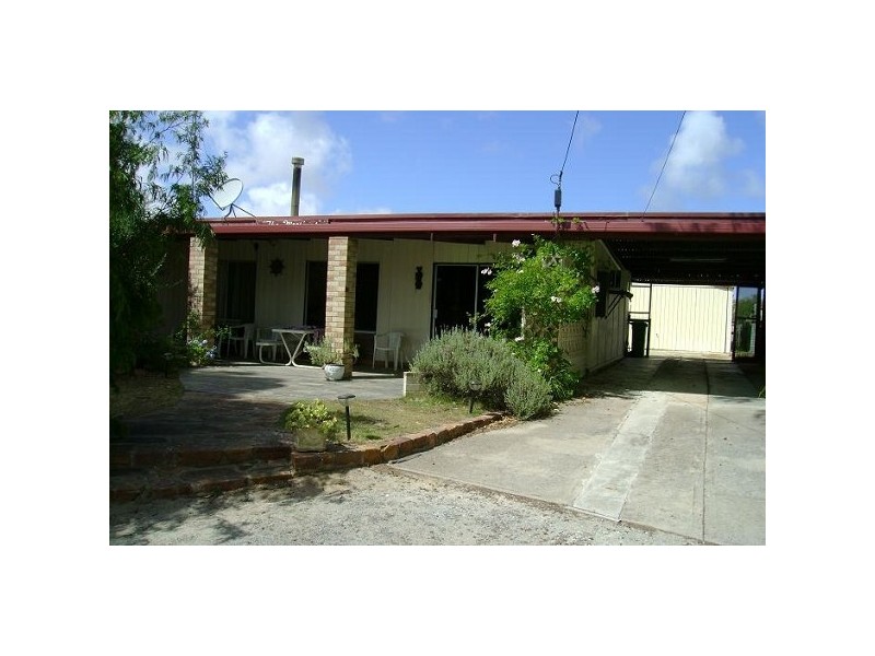 119 Esplanade, Coffin Bay SA 5607