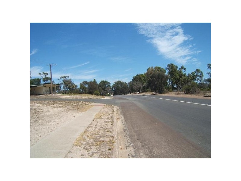 119 Esplanade, Coffin Bay SA 5607