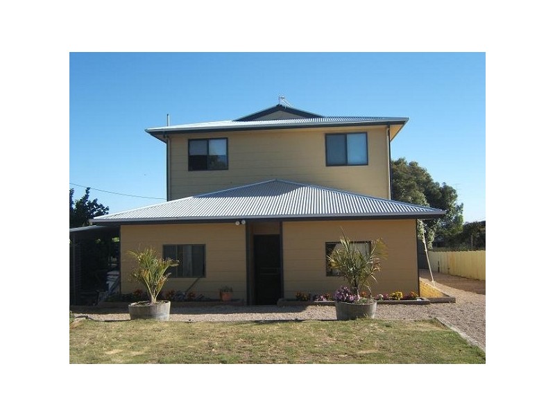 36 Shepperd Ave, Coffin Bay SA 5607