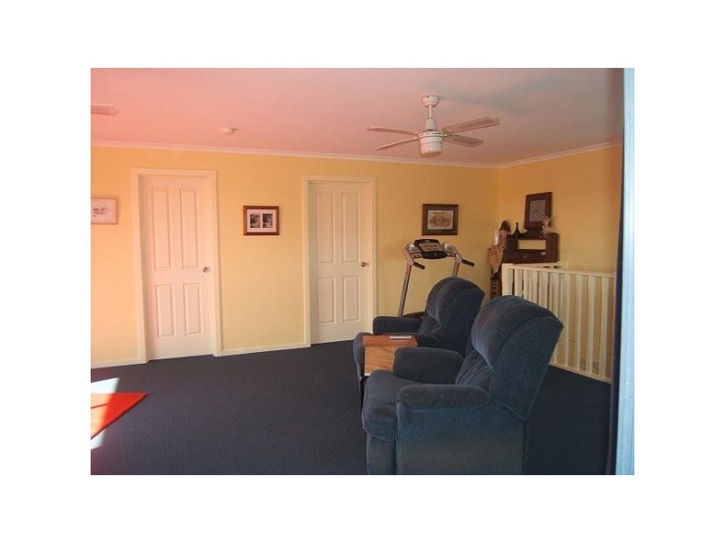 36 Shepperd Ave, Coffin Bay SA 5607