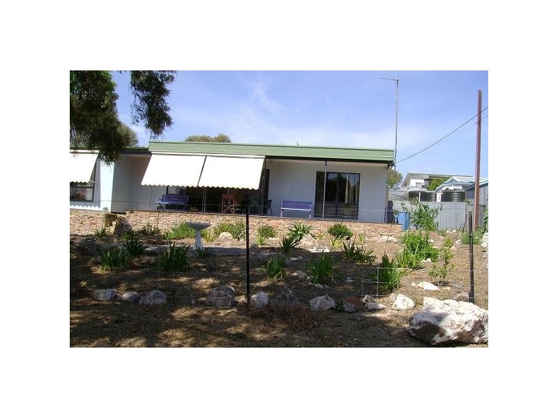 29 Flinders Ave, Coffin Bay SA 5607