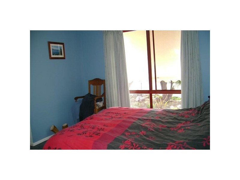 29 Flinders Ave, Coffin Bay SA 5607