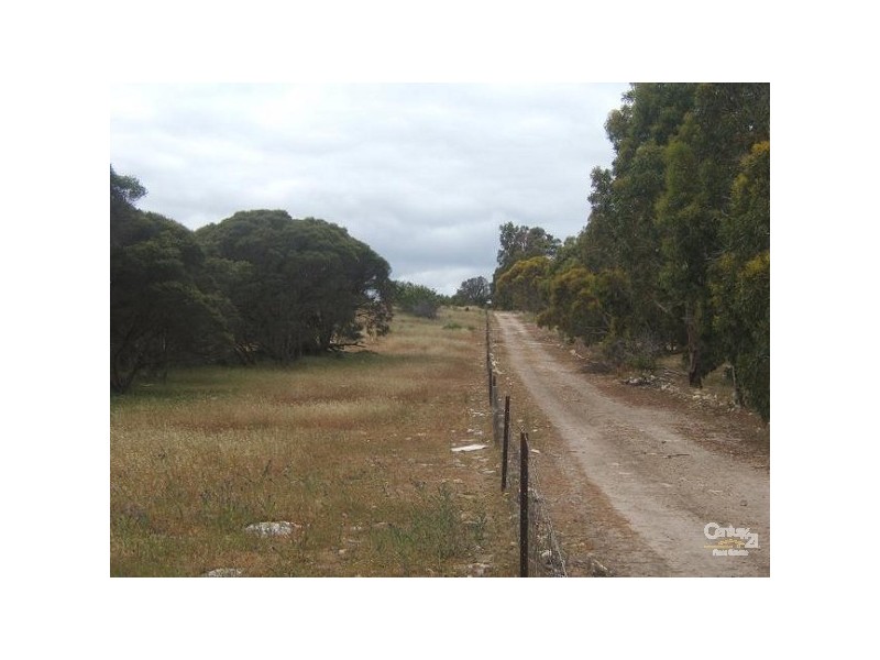 12 Grimm Road, Coffin Bay SA 5607