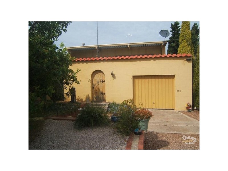 309 Esplanade, Coffin Bay SA 5607