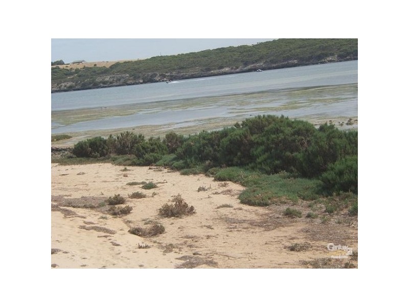 309 Esplanade, Coffin Bay SA 5607
