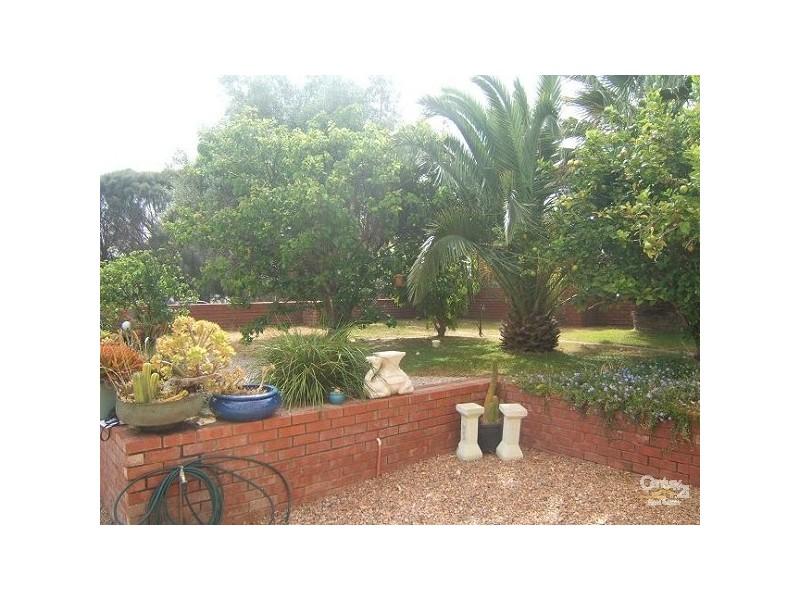 309 Esplanade, Coffin Bay SA 5607