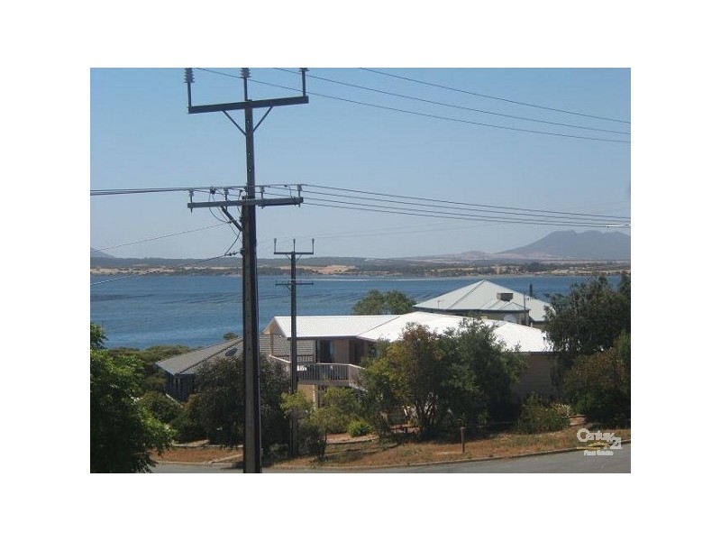 11 Pine Crescent, Coffin Bay SA 5607