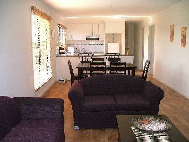 24 Heron Court, American River SA 5221