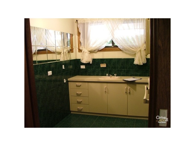 196 Gap Road, Emu Bay SA 5223