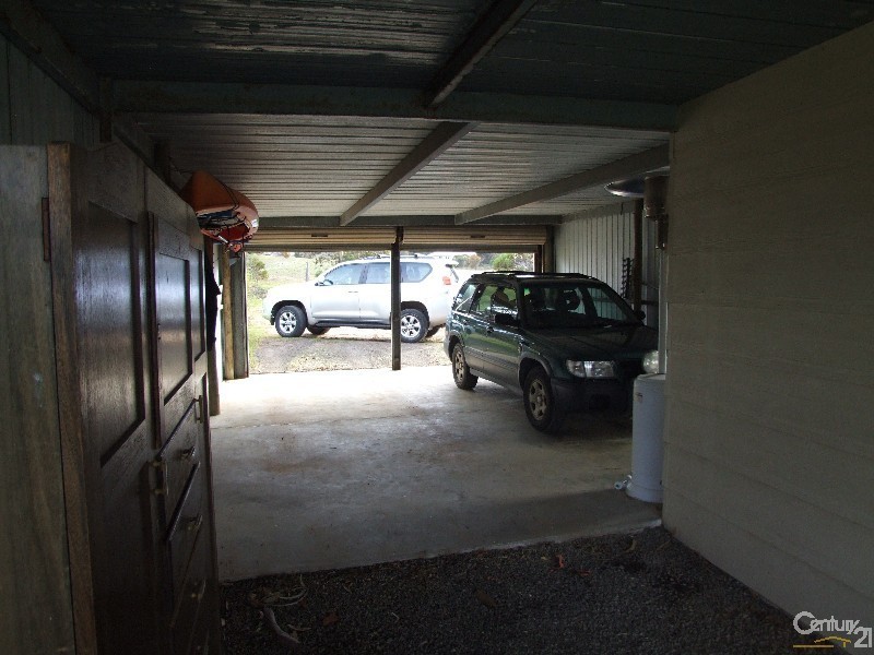 7 Vivonne Ave, Kingscote SA 5223