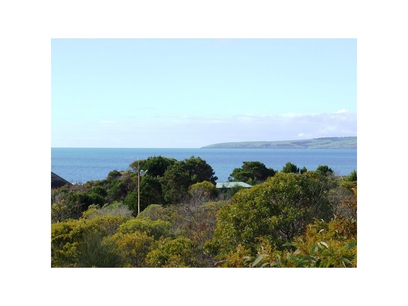 197 Government Road, Island Beach SA 5222