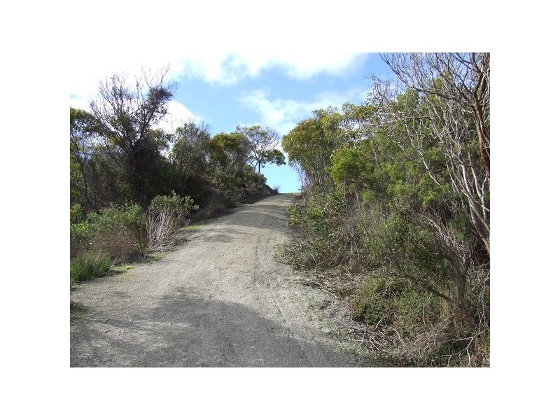 197 Government Road, Island Beach SA 5222