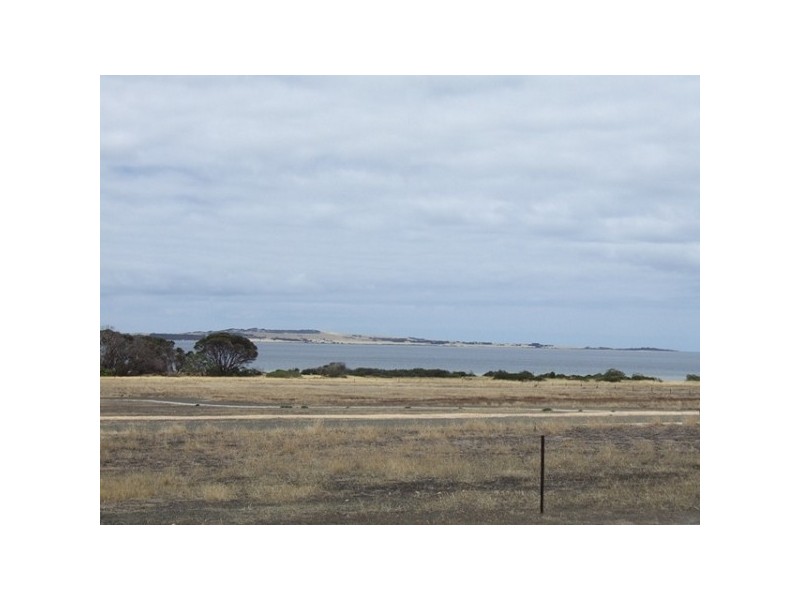 11 Shoals Road, Bay Of Shoals SA 5223