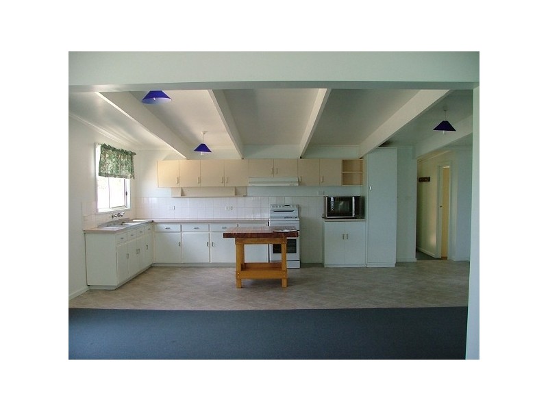 15 Hamilton Drive, Emu Bay SA 5223