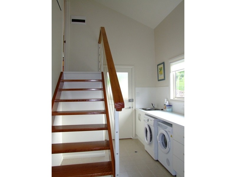 8 Longview Drive, American River SA 5221