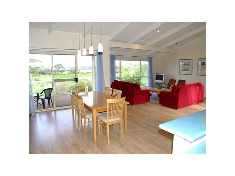 100 Longview Road, American River SA 5221