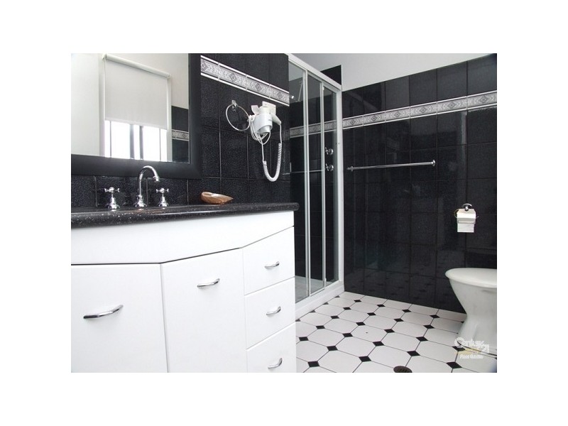 19 Howard dr, Penneshaw SA 5222