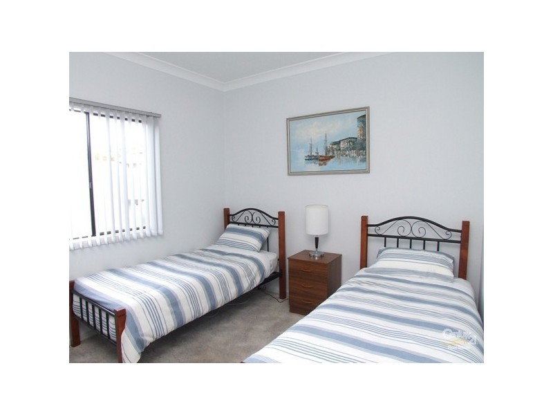 19 Howard dr, Penneshaw SA 5222