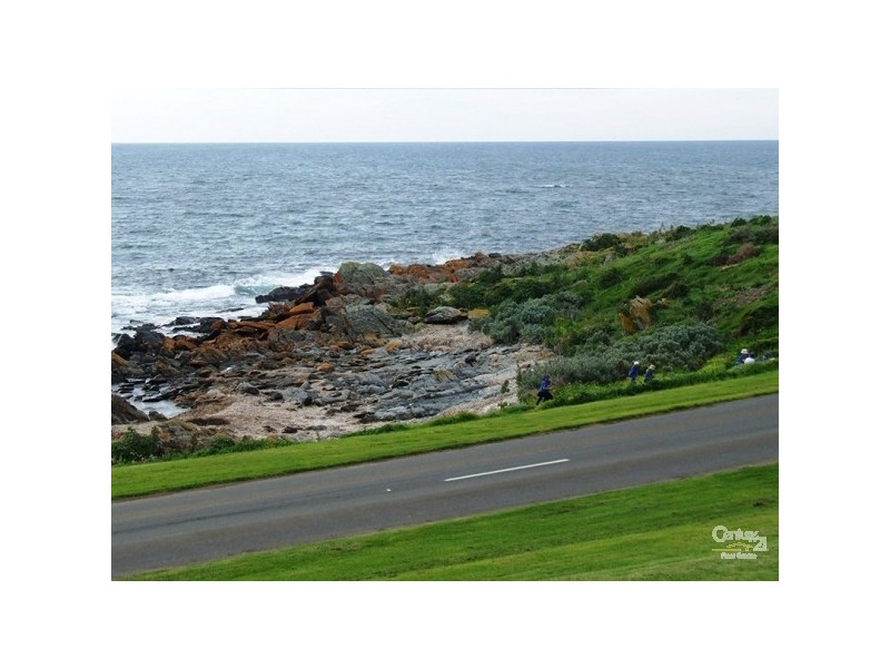 19 Howard dr, Penneshaw SA 5222